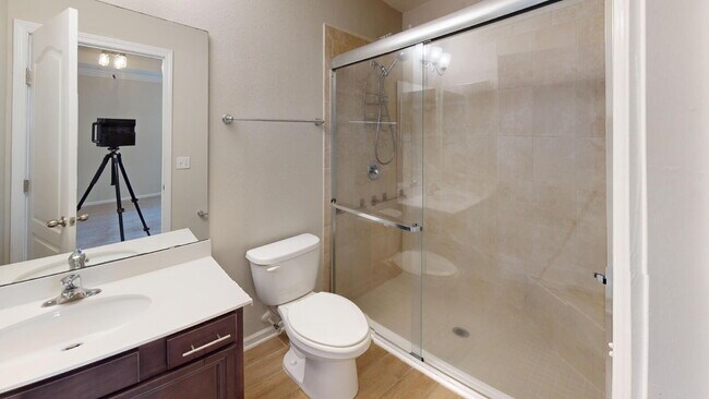 Building Photo - 15790 Whitebark Dr