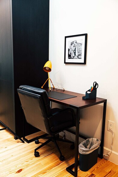 Building Photo - 1911 3rd Ave N