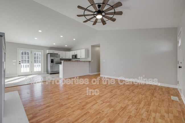 Building Photo - 1111 Quail Haven Dr