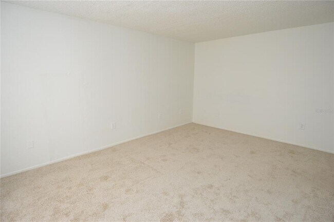 Building Photo - 5006 Moro Manor Dr