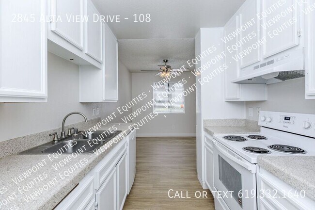 Building Photo - 2845 Alta View Dr