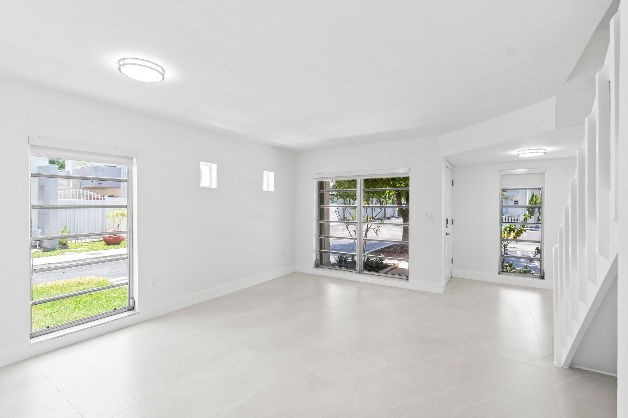 Building Photo - 3597 SW 17th St