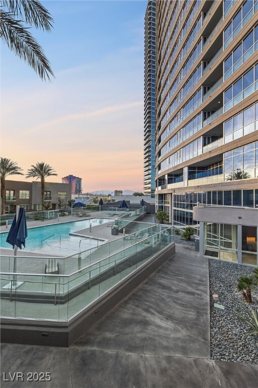 Building Photo - 4525 Dean Martin Dr