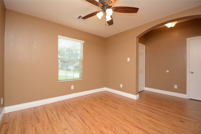 Building Photo - 12567 Canyon Falls Boulevard