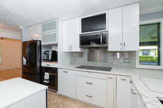Building Photo - 4338 Gator Trace Cir