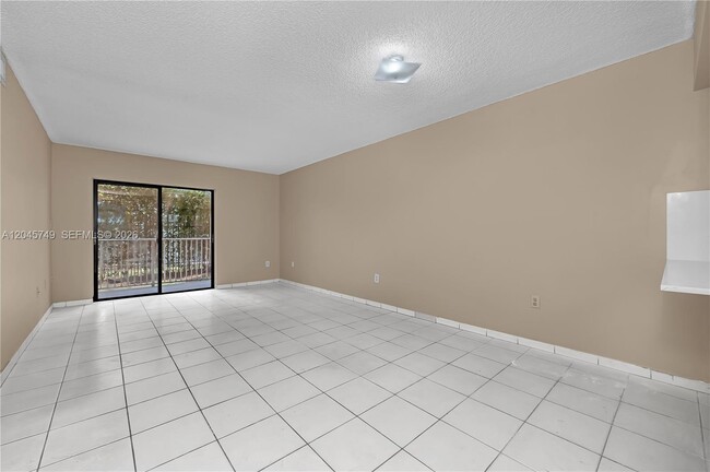 Building Photo - 6041 W 24th Ave