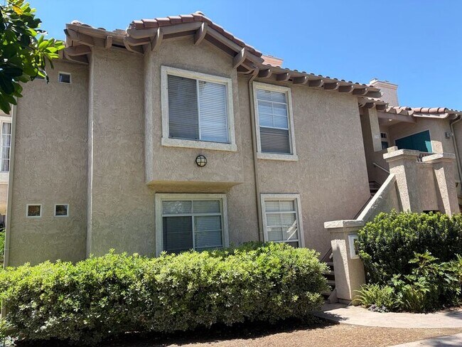 Building Photo - 3416 Cameo Dr