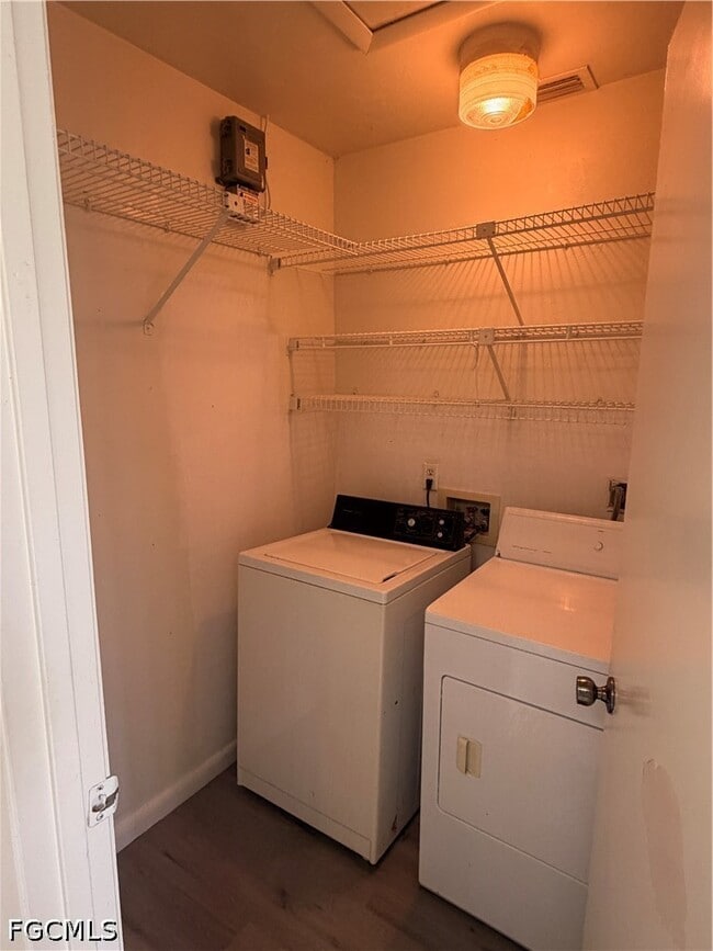 Building Photo - 10554 Quincy Ct