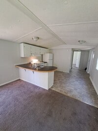 Building Photo - 410 Julia St