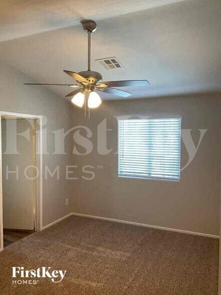 Building Photo - 5412 Mercury Springs Dr