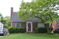 Building Photo - 4105 Hillsboro Rd