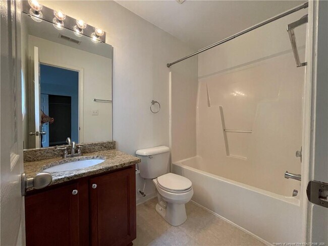Building Photo - 8803 Camden Park Dr