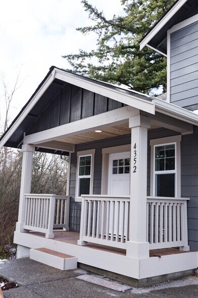 Building Photo - 4352 Sumac Ln