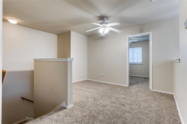 Building Photo - 404 Oxford Dr