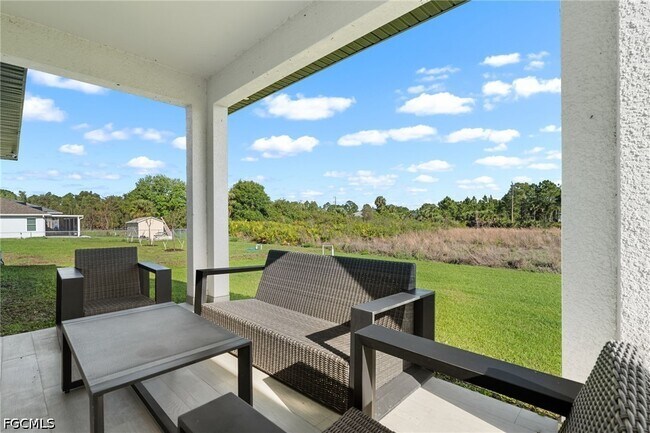 Building Photo - 2608 25th St W