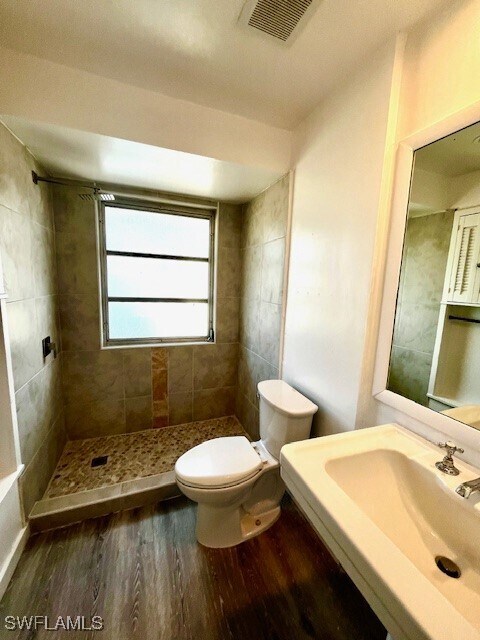Building Photo - 2078 Crawford St