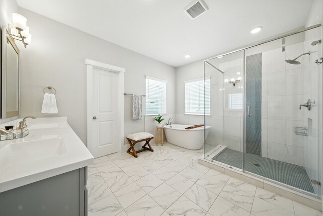 Building Photo - 1518 Callaking Pl