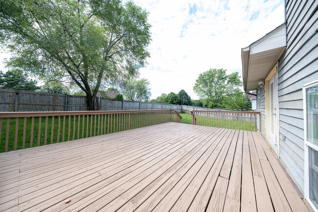 Building Photo - 15649 Crestone Path