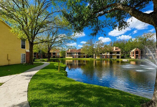 Building Photo - 8633 Fancy Finch Dr