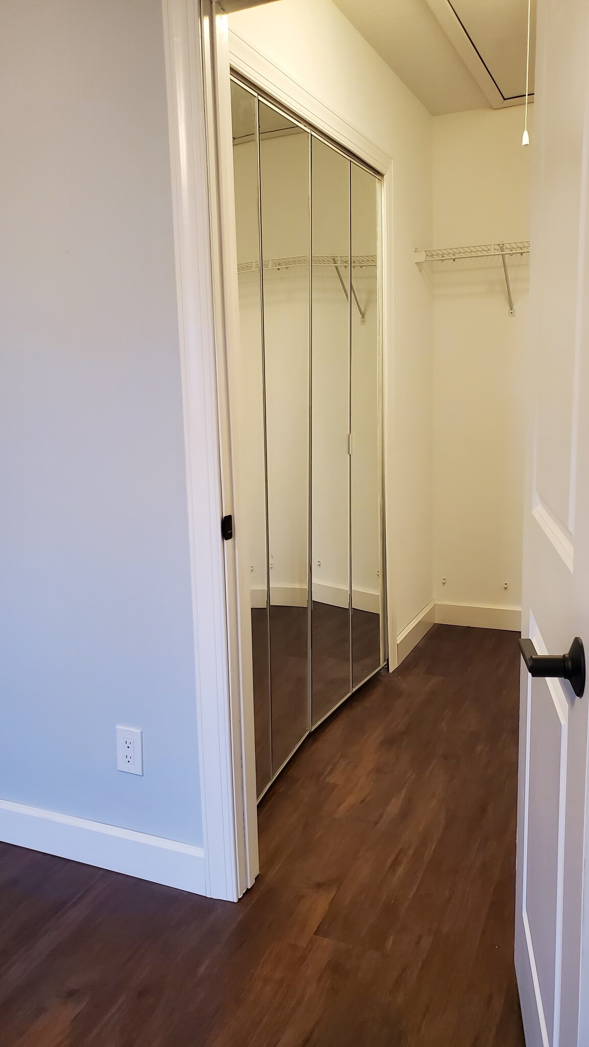 Master closet - 1650 Cedarwood Dr