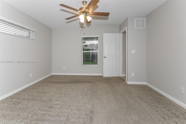 Building Photo - 873 SW Saltonstall Terrace