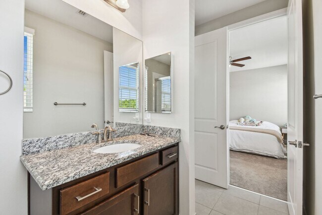 Building Photo - Waterfront Home for Lease – Resort-Style L...