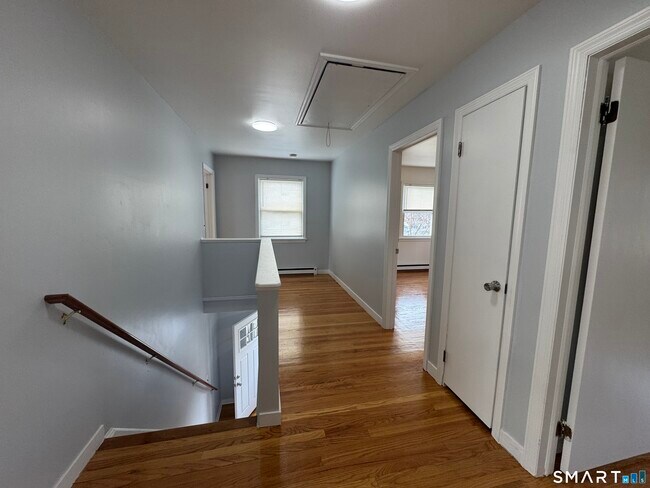 Building Photo - 43 Brooklawn Ave