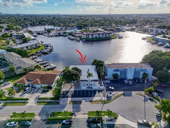 Building Photo - 624 Southwind Cir