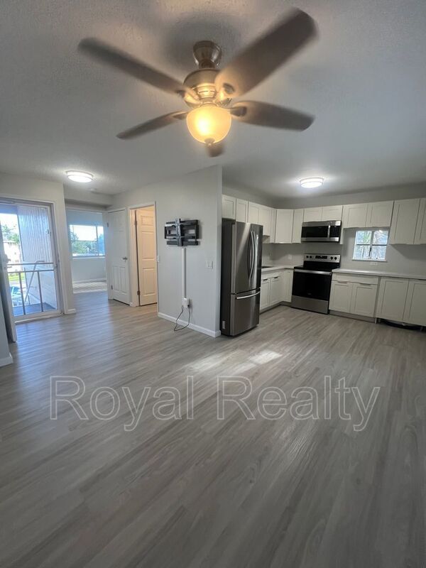 Building Photo - 95-1015 Kaapeha Street