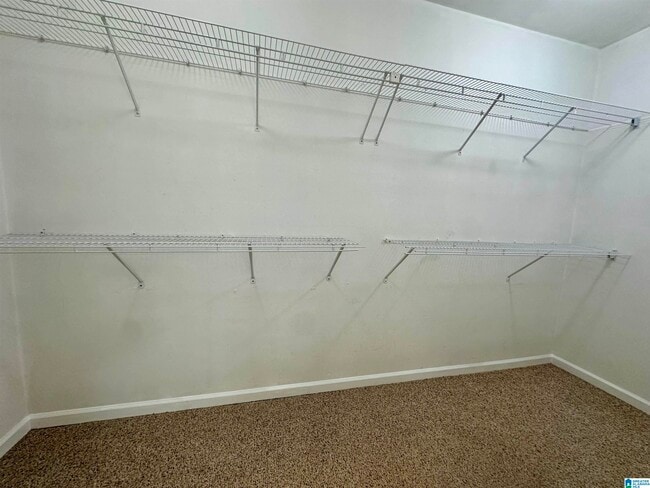 Building Photo - 515 Meadow Ridge Cir