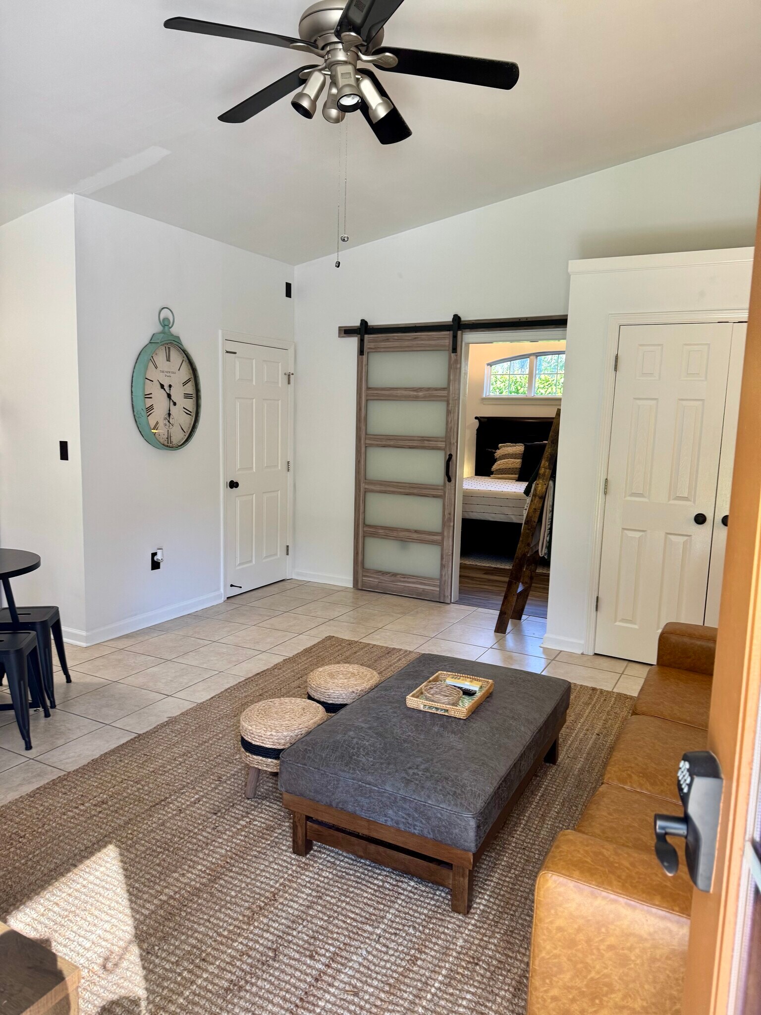 Building Photo - 3 Lang St