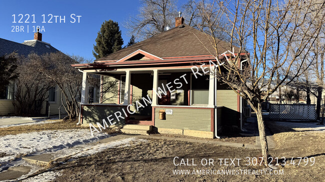 Primary Photo - Charming Historic Cody Home!