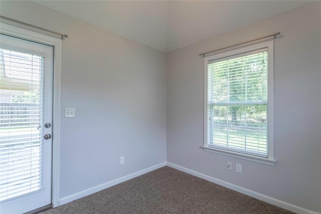 Building Photo - 623 Glenmede Ln