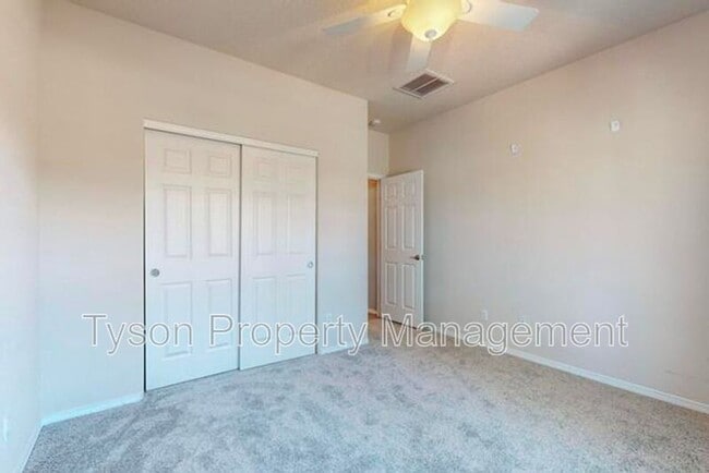 Building Photo - 10432 Savoy Dr NW