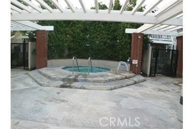 Building Photo - 283 Tarocco