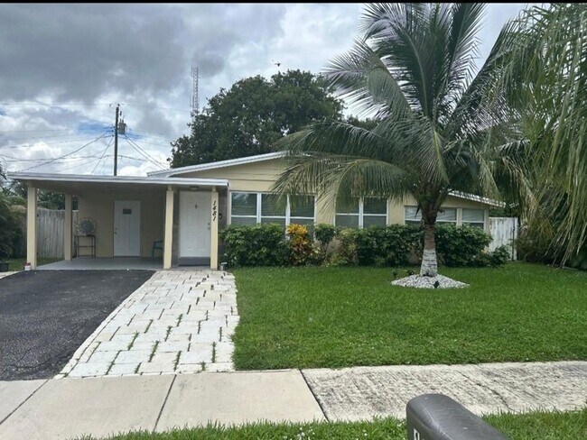 Primary Photo - 1481 NW 2nd St