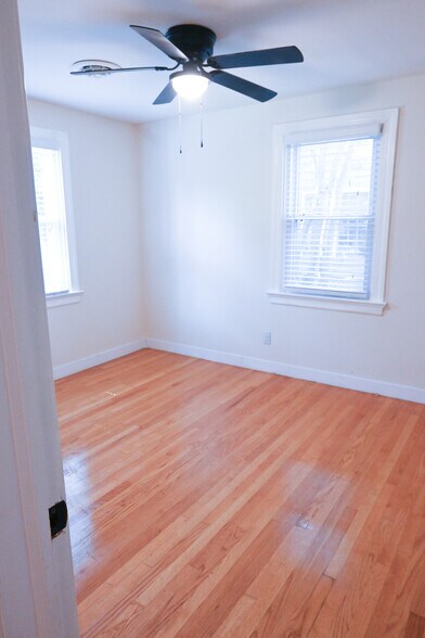 Building Photo - 6013 Patterson Ave