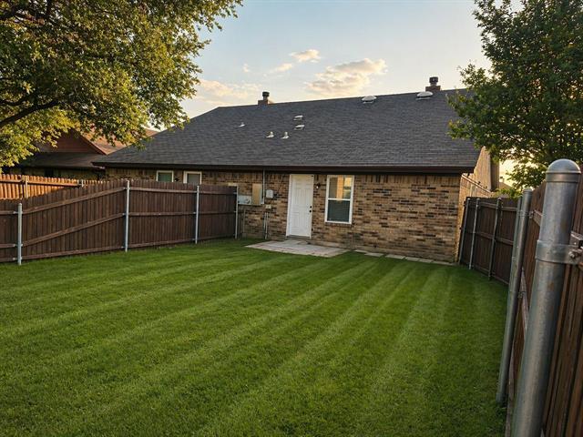 Building Photo - 517 Signal Hill Ct S