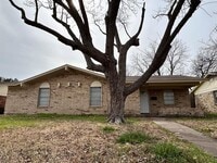 Building Photo - 3622 Gray Dr