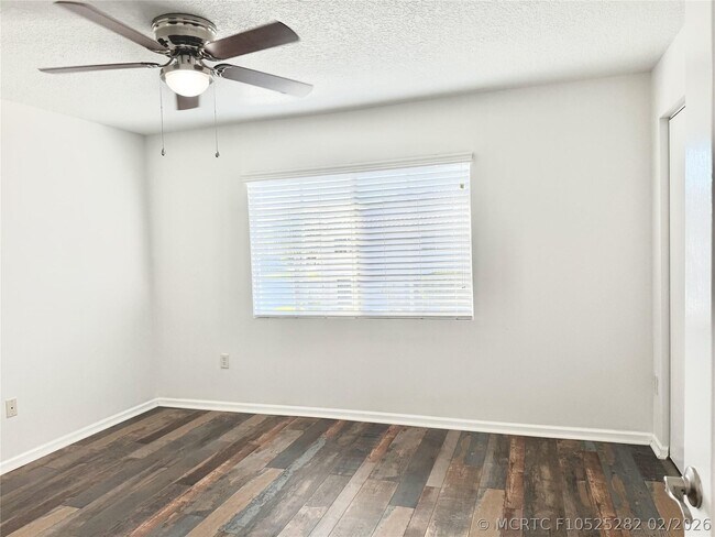 Building Photo - 4854 NW 58th Manor