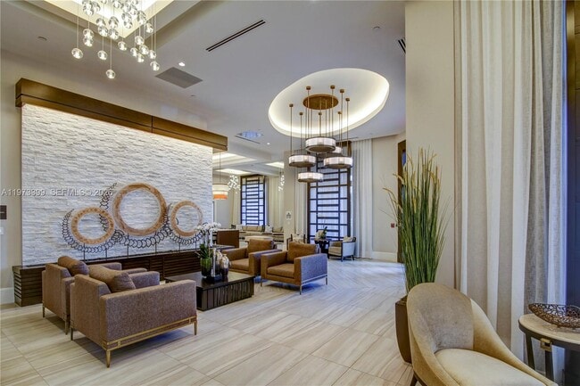 Building Photo - 2000 Salzedo St