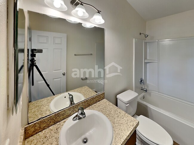 Building Photo - 231 Buck Run Way