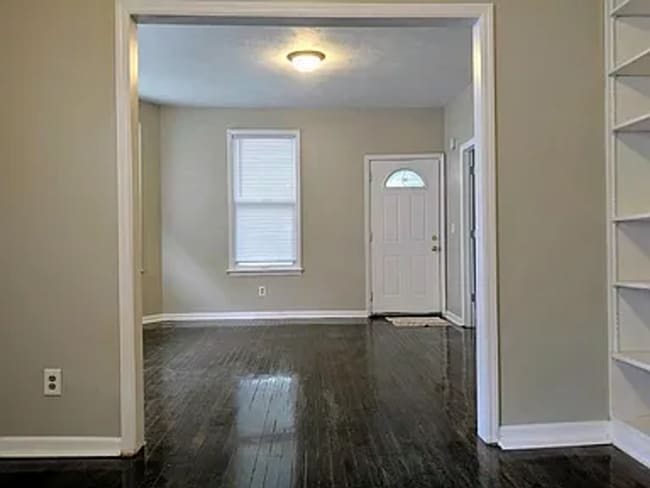 Building Photo - 1014 N 32nd St