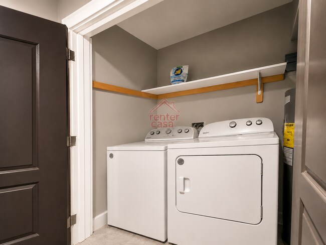 Building Photo - The Bouldercliff | Stylish & Convenient Atlanta Room: All-Inclusive Living!