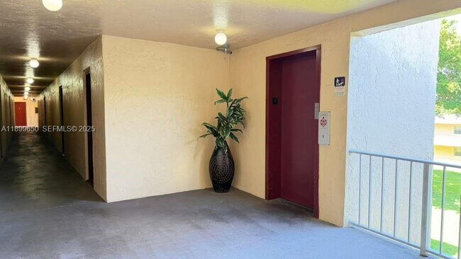 Building Photo - 7175 Orange Dr