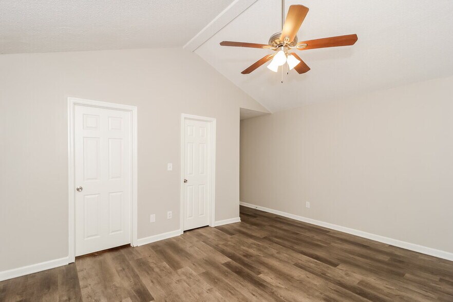 Building Photo - 4891 Country Cove Way