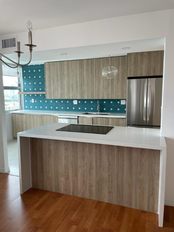 Primary Photo - 18041 Biscayne Blvd
