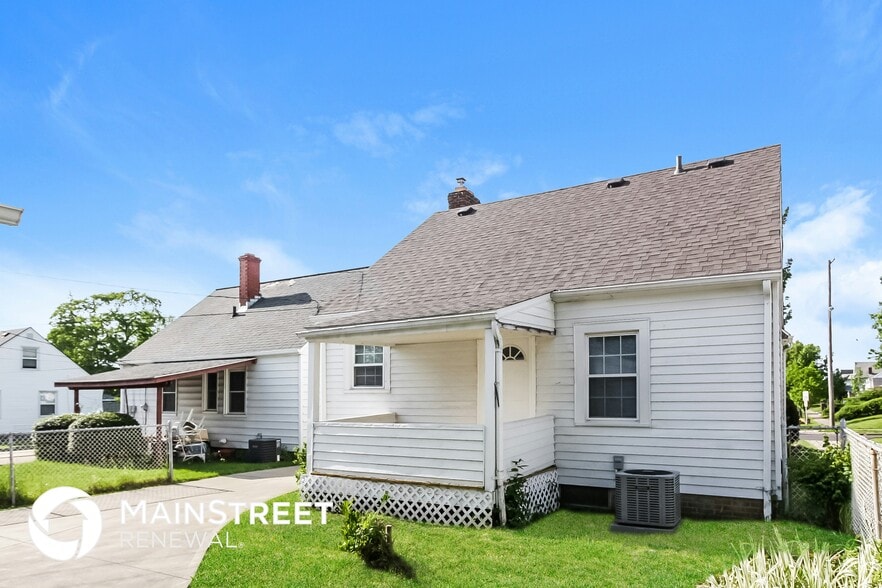 Building Photo - 15602 Scottsdale Blvd