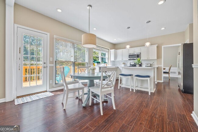 Building Photo - 3618 Petherton Wy NW