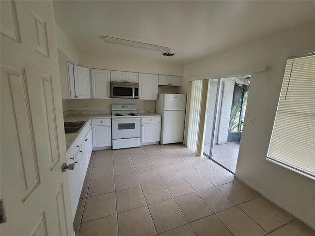 Building Photo - 3157 Windover Ave